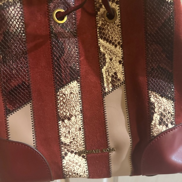 Michael Kors Bucket bag, with shoulder strap and crossbody strap - Picture 9 of 9